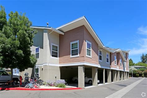 These amenities, features and much more are waiting for you. . Livermore apartments
